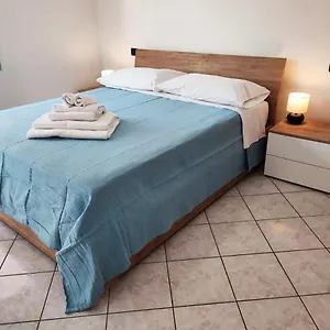  Appartamento Calvart 11 4+1 Guest